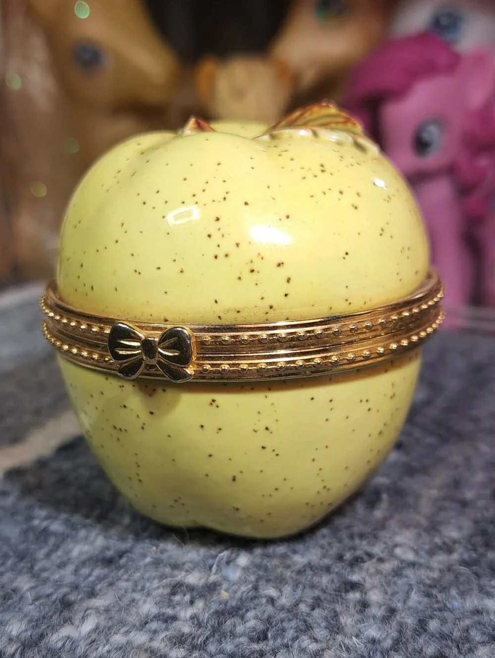 Green Apple Hinged Trinket Box With Bow Fruit OOAK Unqiue